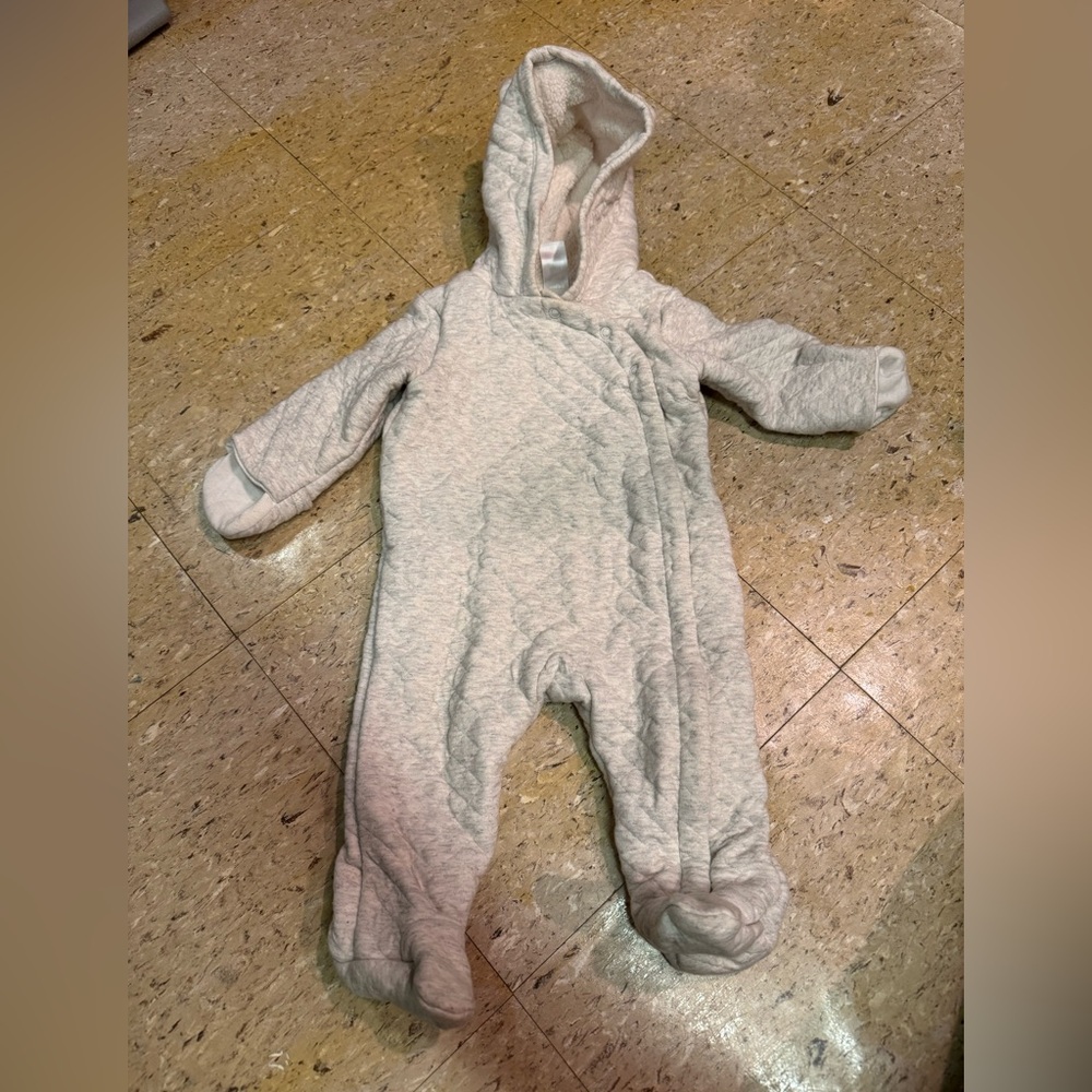 Baby CARTER’S Light Gray Quilted One Piece Winter Bunting Outfit Sz 6 Month EUC
